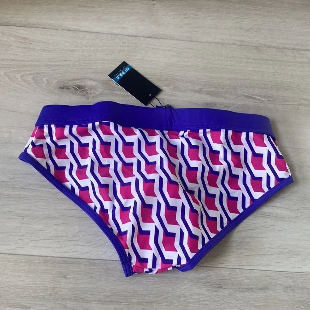 STEELE Swimwear‎ Freestyle Swim Brief Fuchsia Wave Grid Medium New With Tags